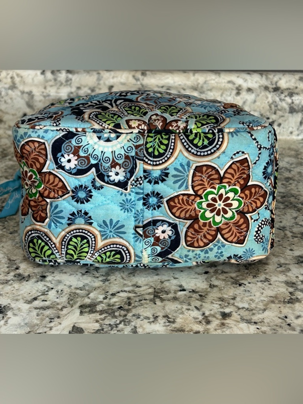 Vera Bradley Let’s do Lunch Quilted Insulated Lunch Bag Bali Blue Pattern - Picture 5 of 14